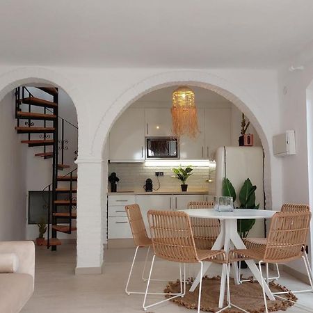 New Boho Home With Balcony, Private Garden And Communal Pool Nerja Exterior photo